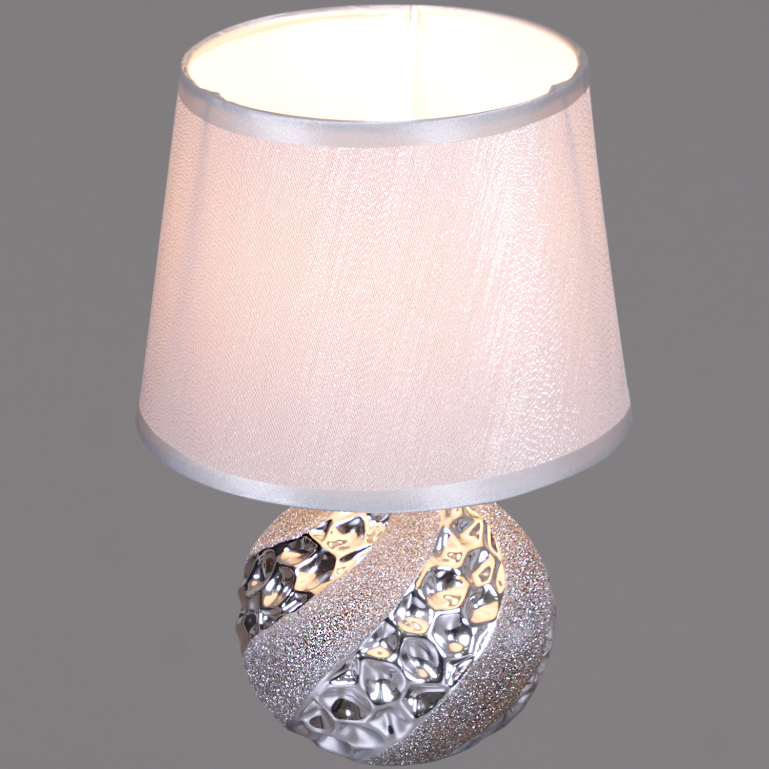 19980-0.7-01  светильник настольный