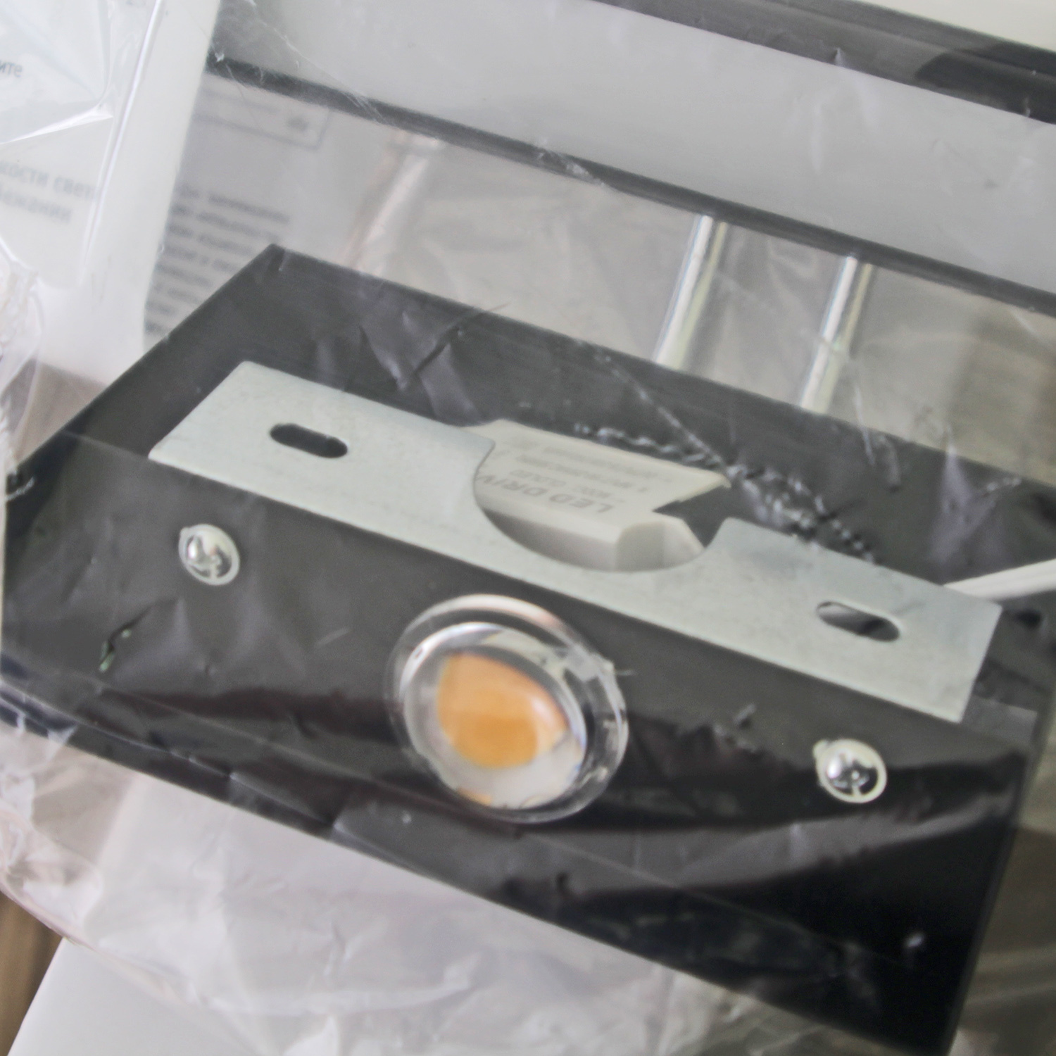 08823-0.2-01L "L" светильник настенный