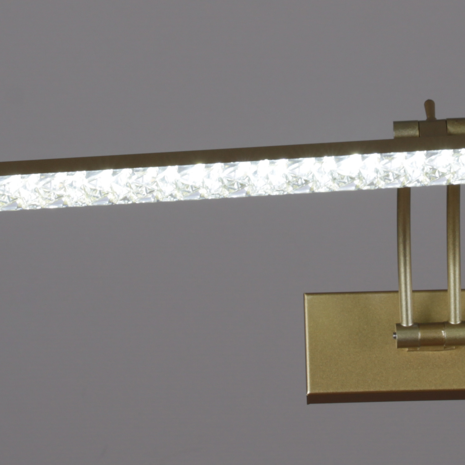 08876-0.2-01L "L" светильник настенный