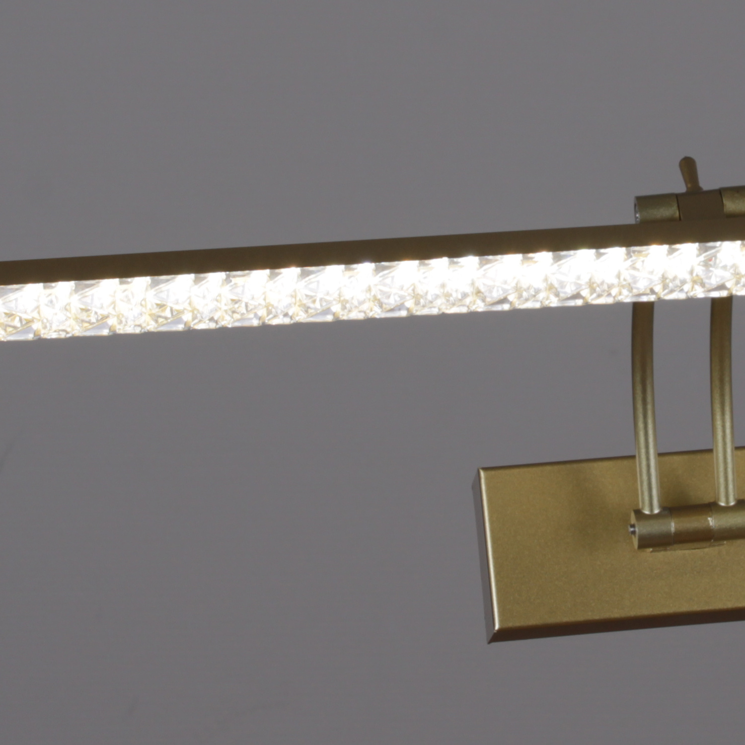 08876-0.2-01L "L" светильник настенный