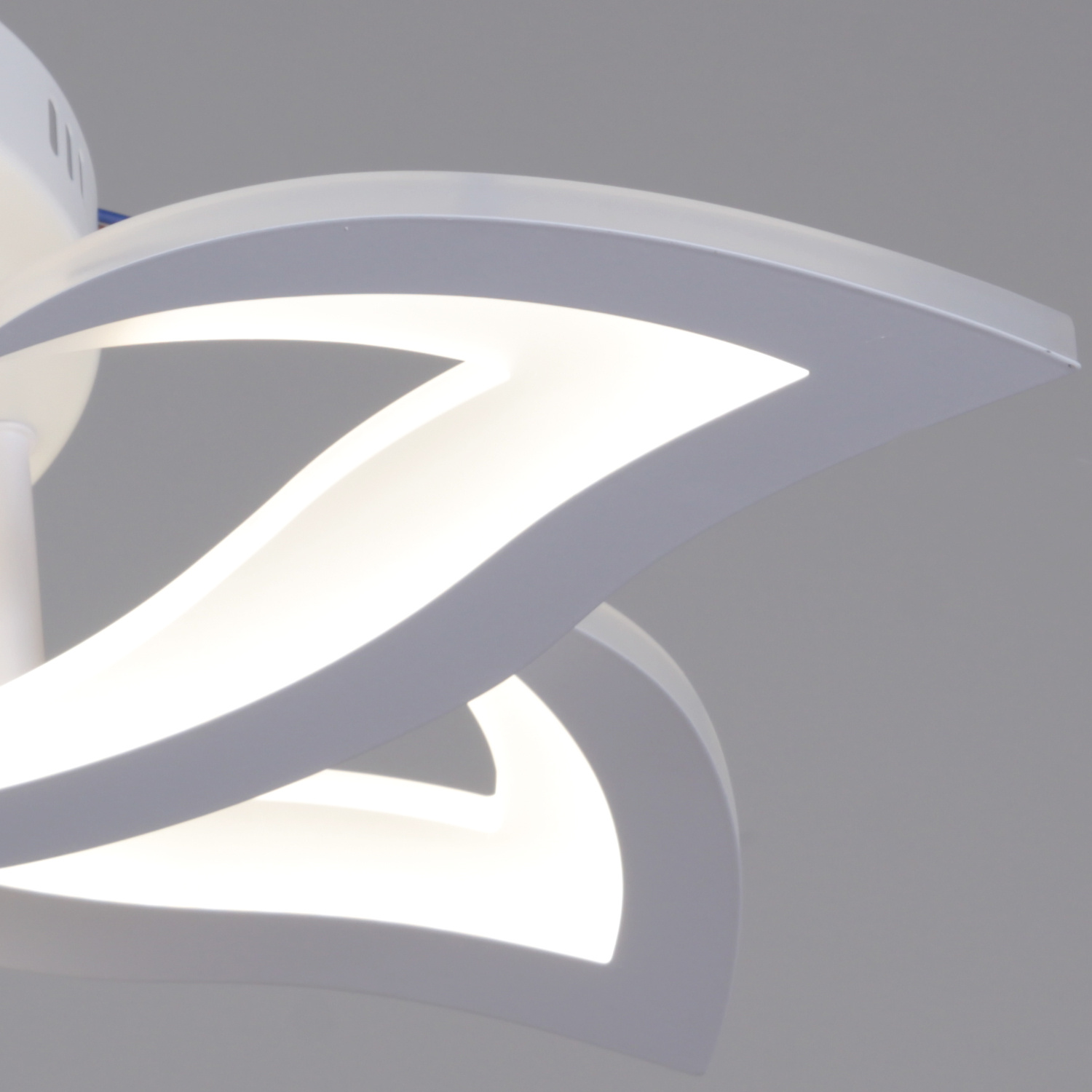 20150-0.3-3+3 WH светильник потолочный